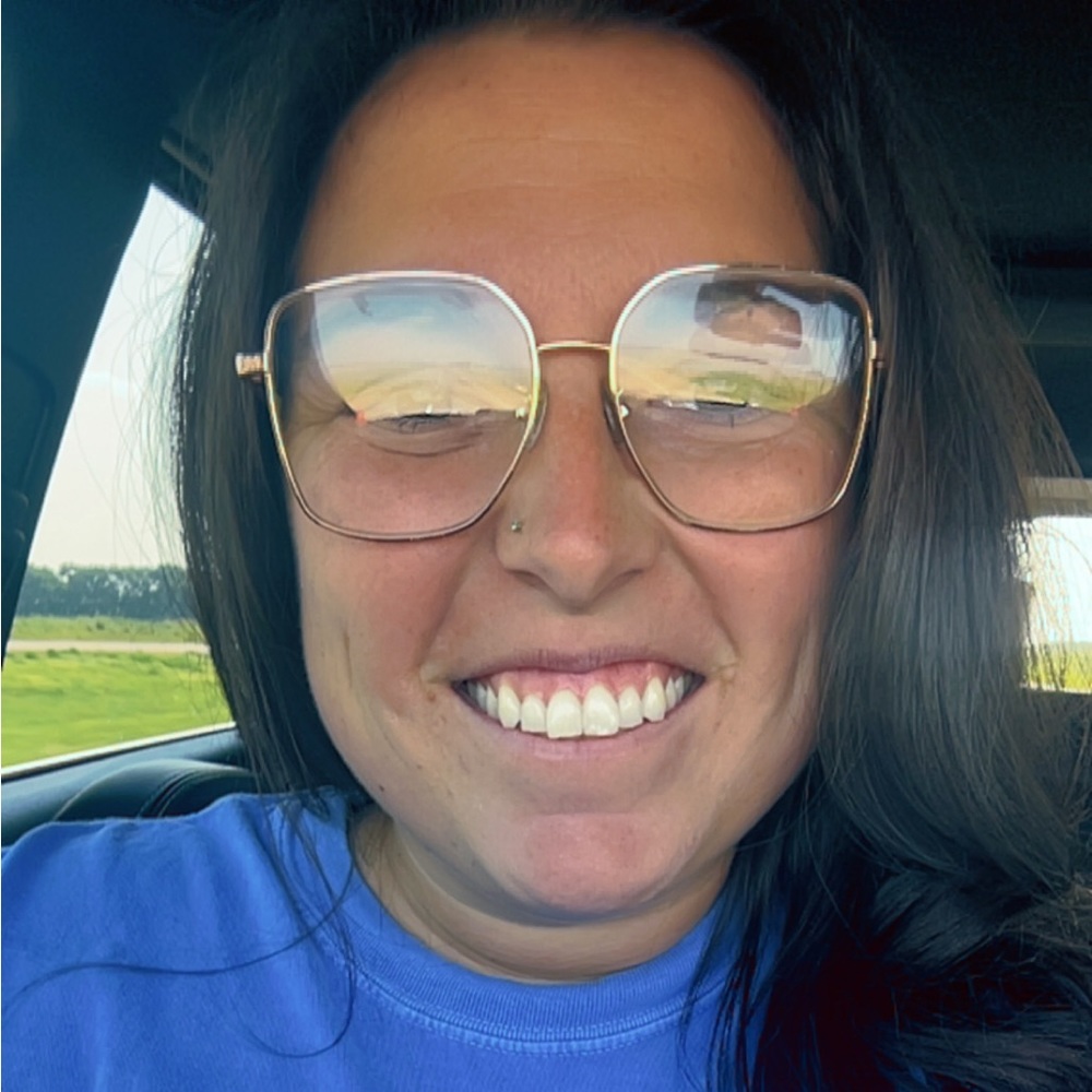Meet your Posher, Haylie
